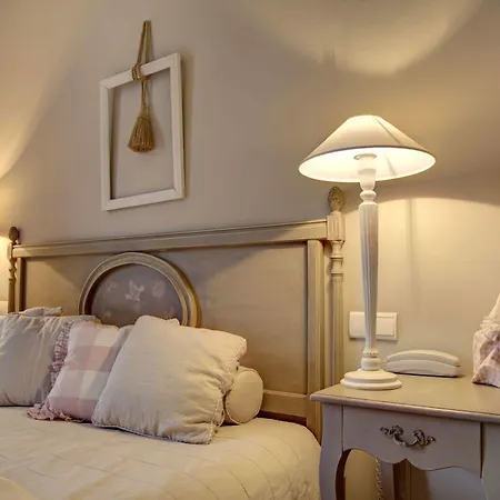 Hotel L'imaginaire 4*